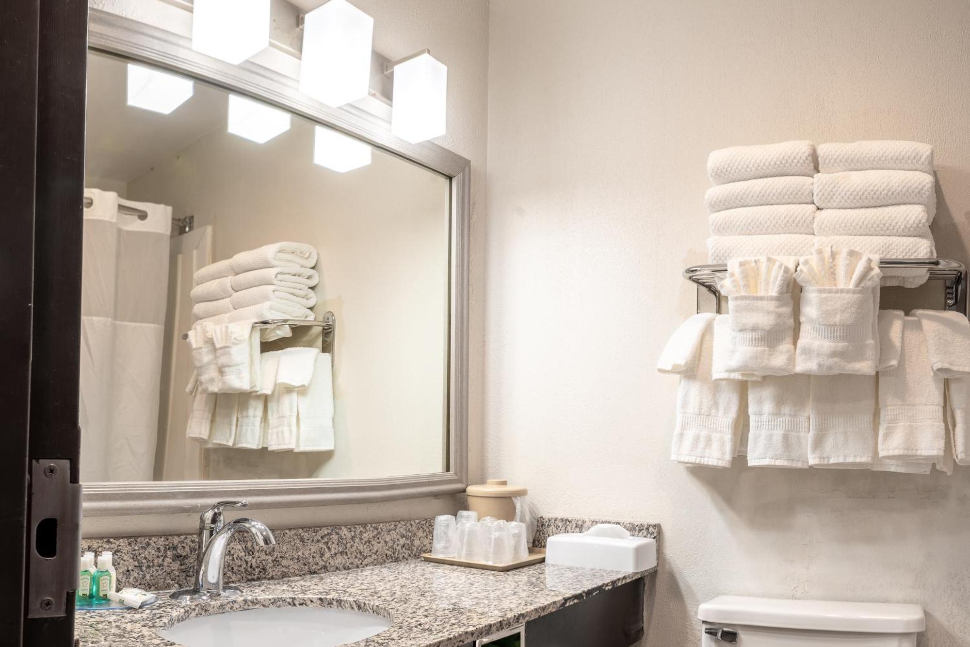 Quality Inn Milan-Sandusky Esterno foto