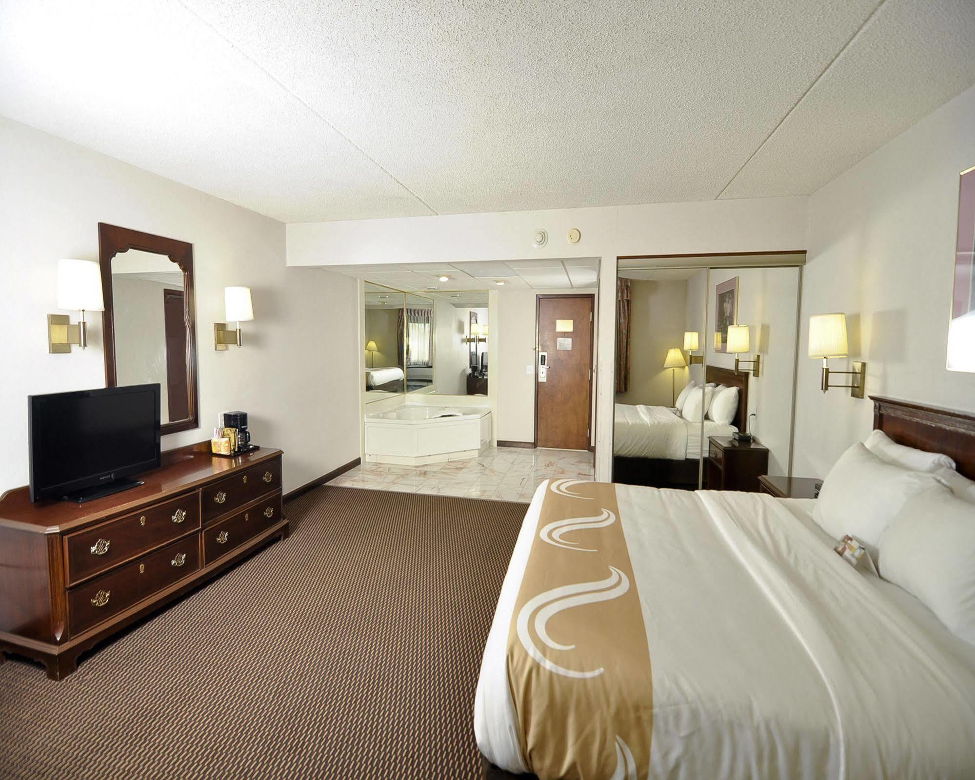 Quality Inn Milan-Sandusky Esterno foto